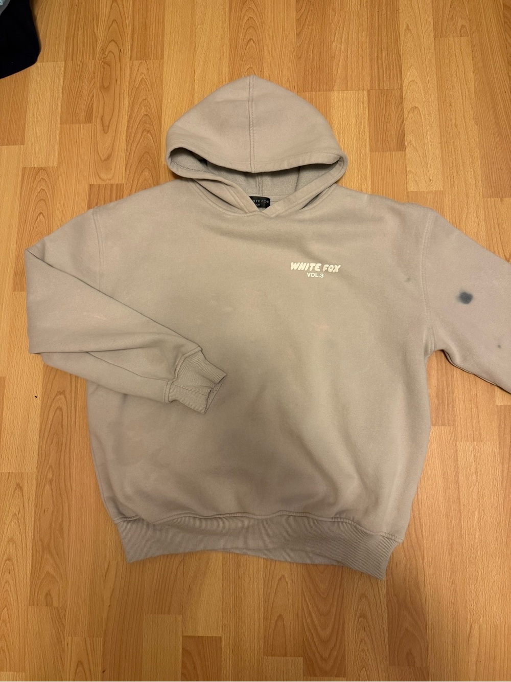 White Fox Vol. 3 Hoodie Size Small Pullover Sweatshirt INK STAIN!
